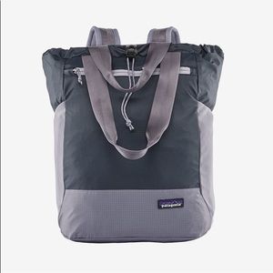 NWT Patagonia Ultralight Black Hole Tote Pack in Smokey Violet